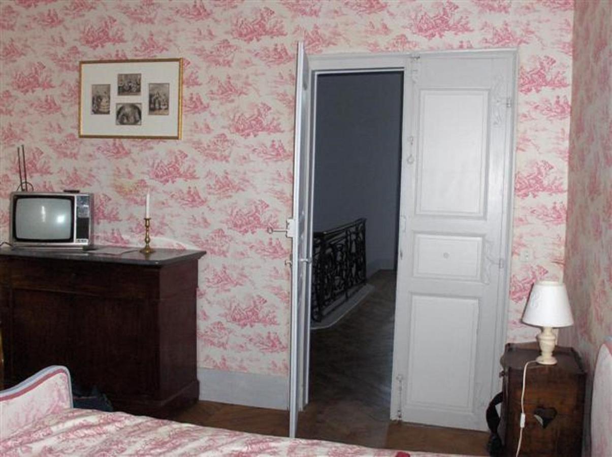 Vénès Domaine De Lalande B&B 외부 사진
