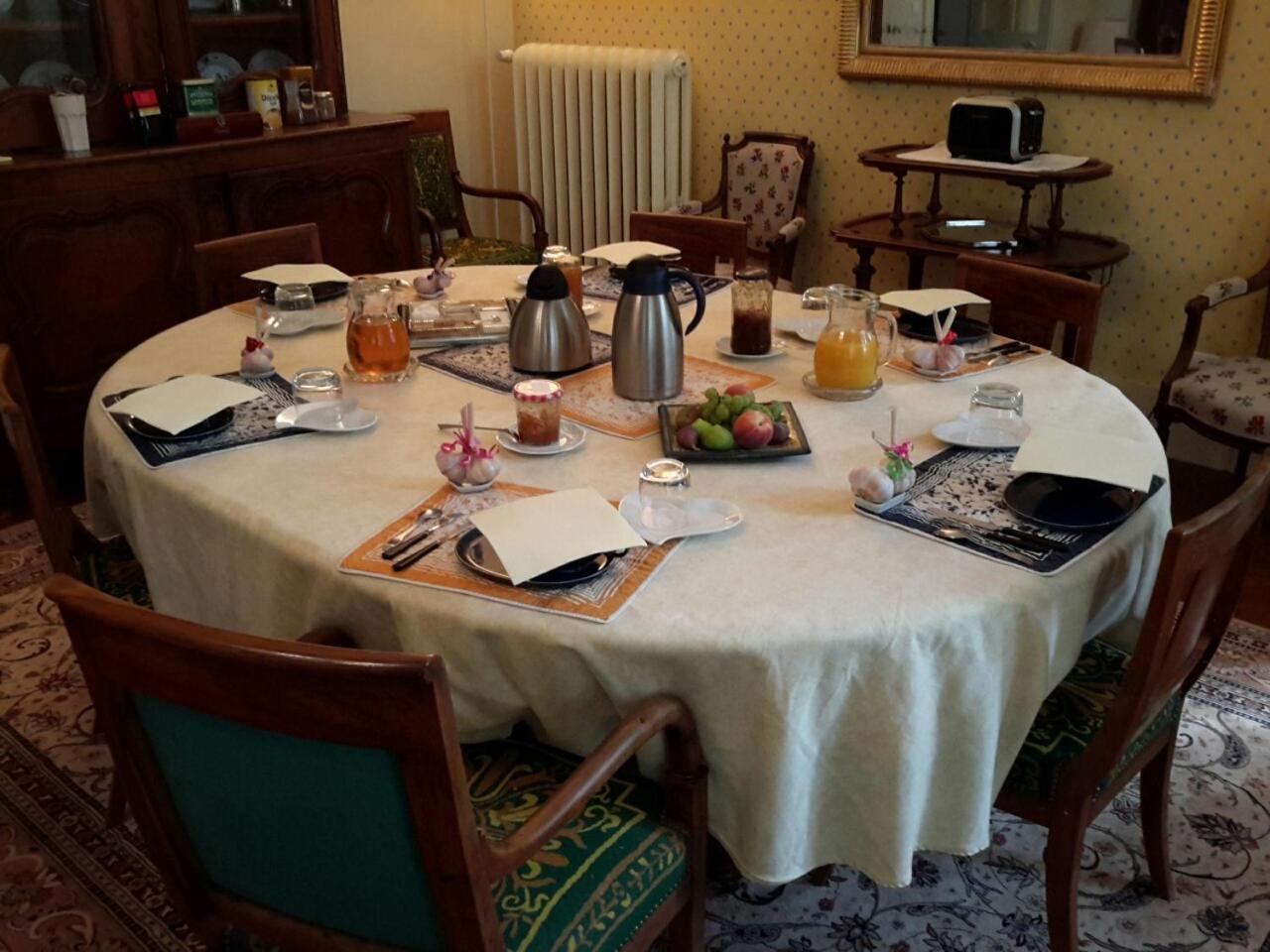 Vénès Domaine De Lalande B&B 외부 사진